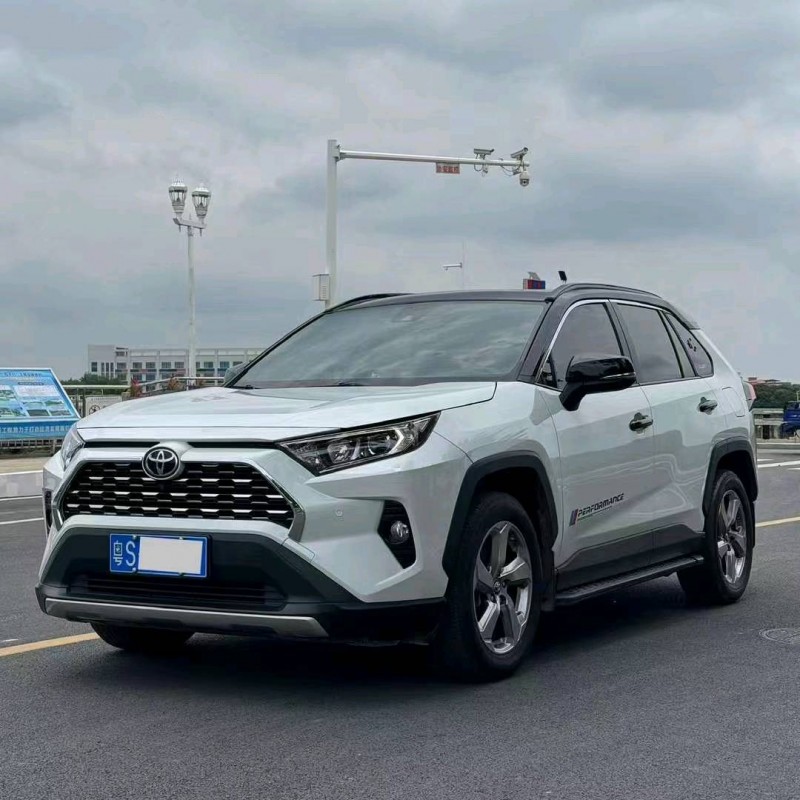 广州21年丰田RAV4荣放2