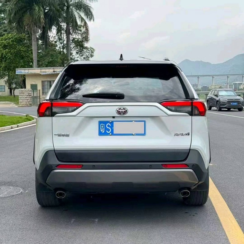 广州21年丰田RAV4荣放9