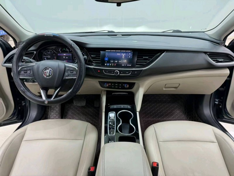 廊坊21年别克君威7