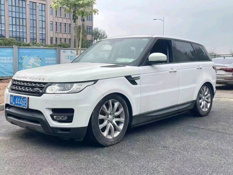 广州16年路虎发现2