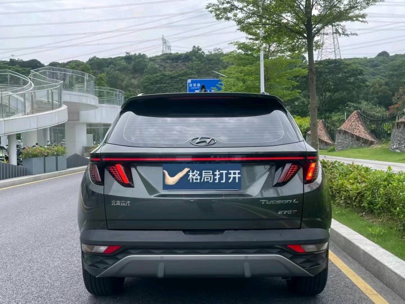 广州23年现代途胜9