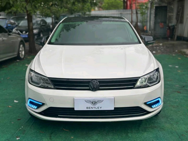 广州17年大众凌渡1