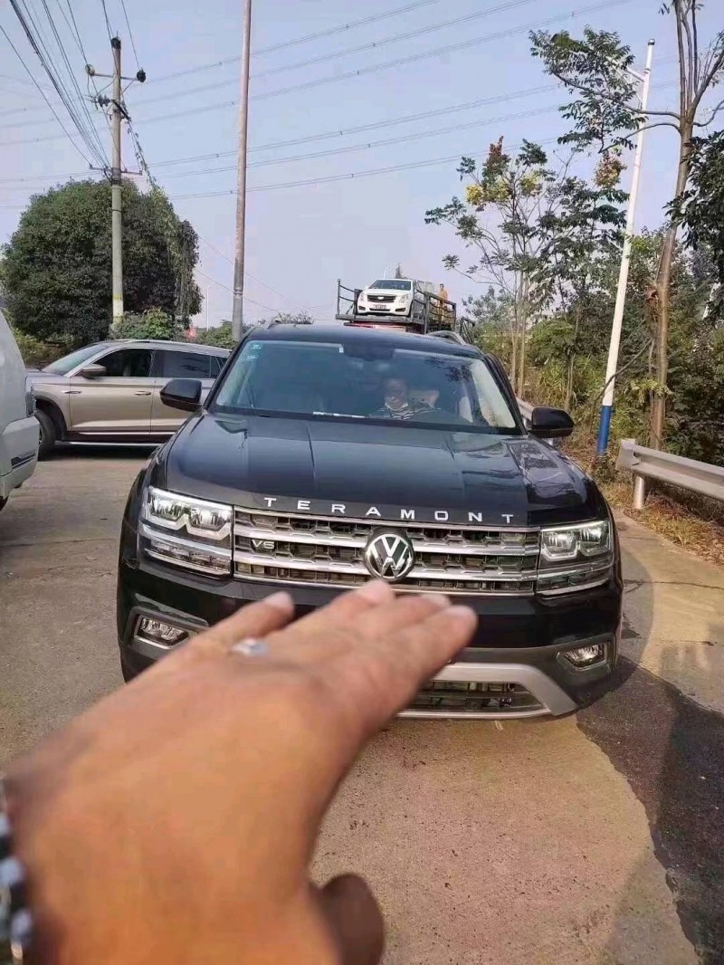 郑州18年大众途昂1