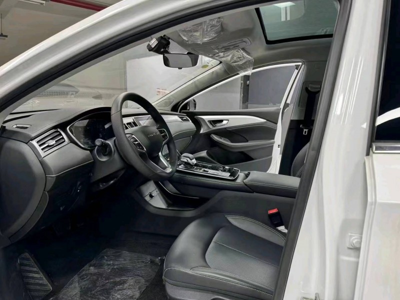 成都23年荣威i64