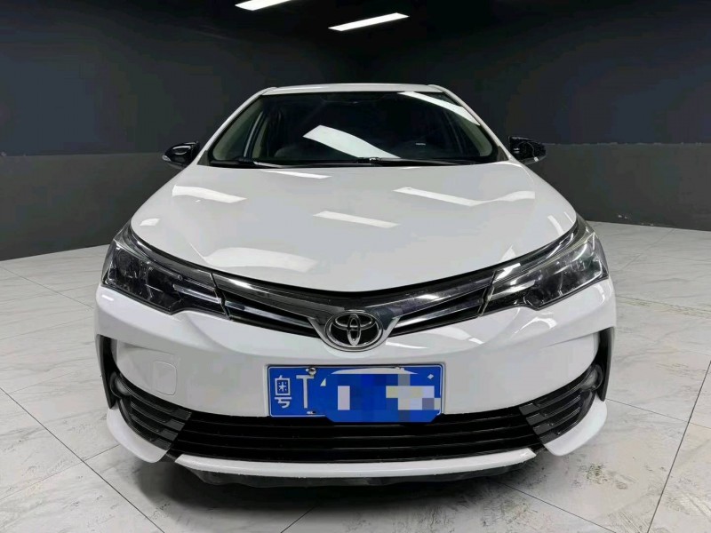 成都17年丰田卡罗拉1