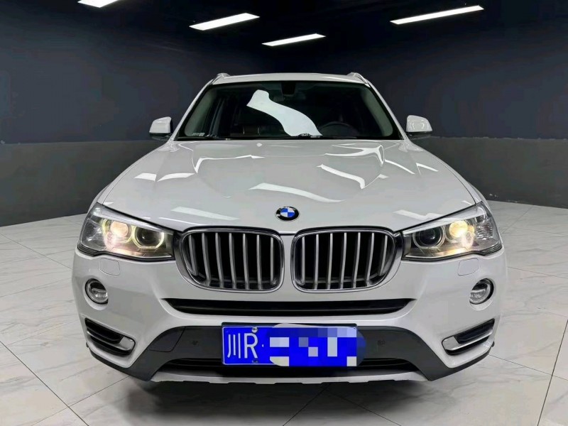 成都15年宝马X31