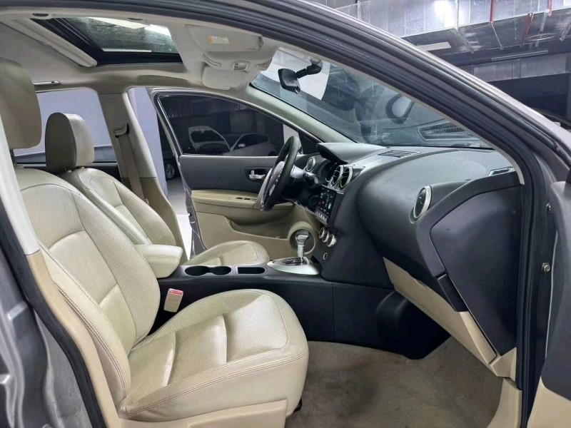 成都14年日产逍客6