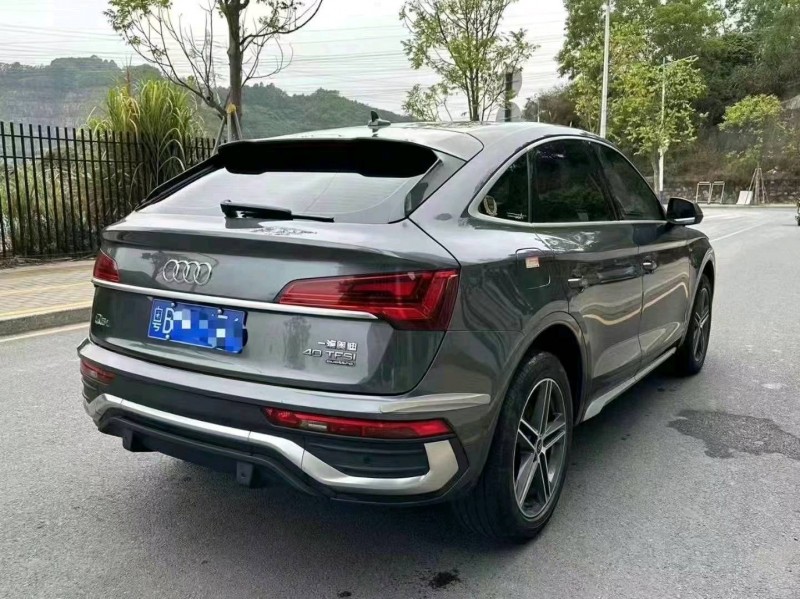 广州21年奥迪Q58