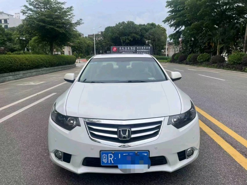 汕头14年本田思铂睿1