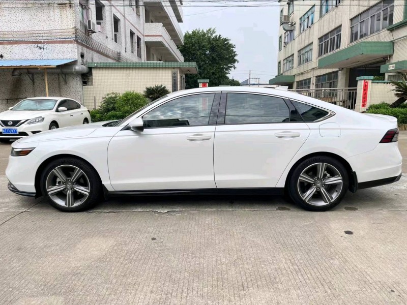 中山23年本田雅阁3