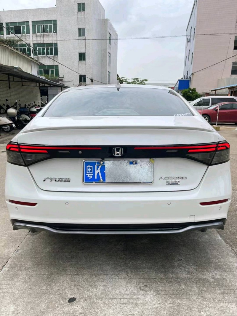 中山23年本田雅阁8