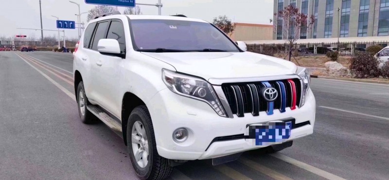 保定14年丰田普拉多3