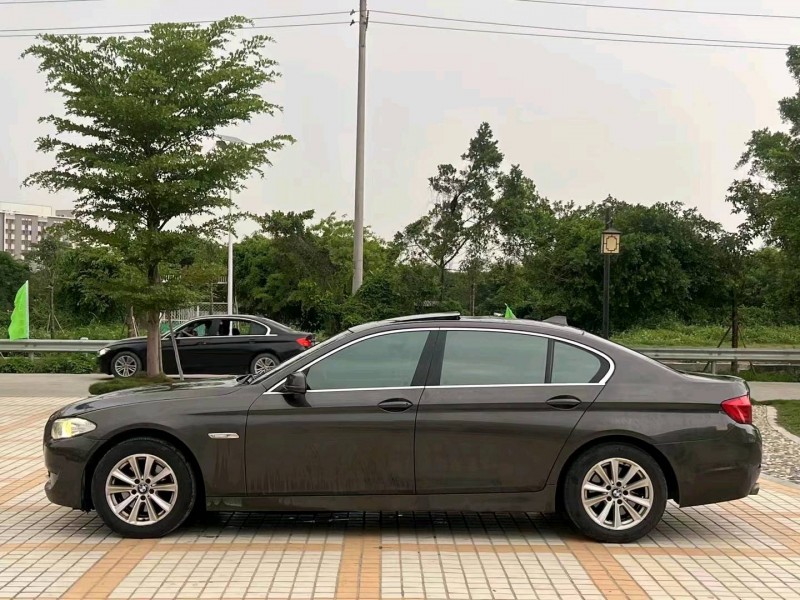 汕头12年宝马5系3