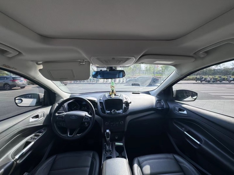 东莞18年福特翼虎5