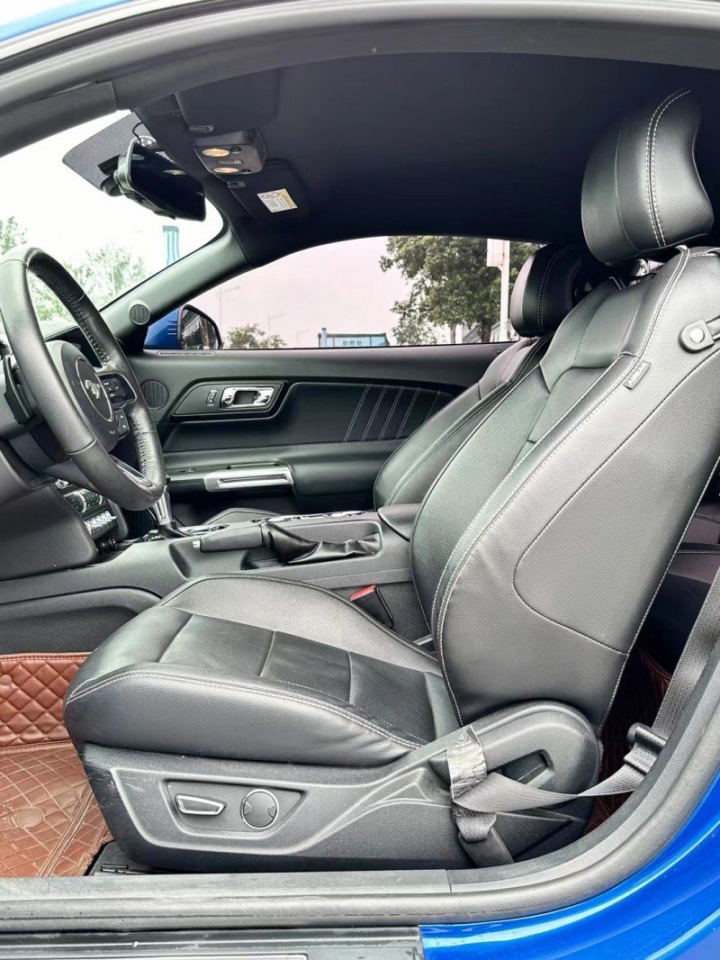 东莞17年福特野马4