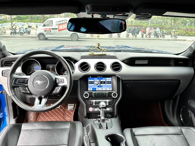 东莞17年福特野马5