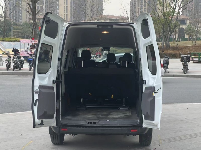 东莞23年福特全顺9