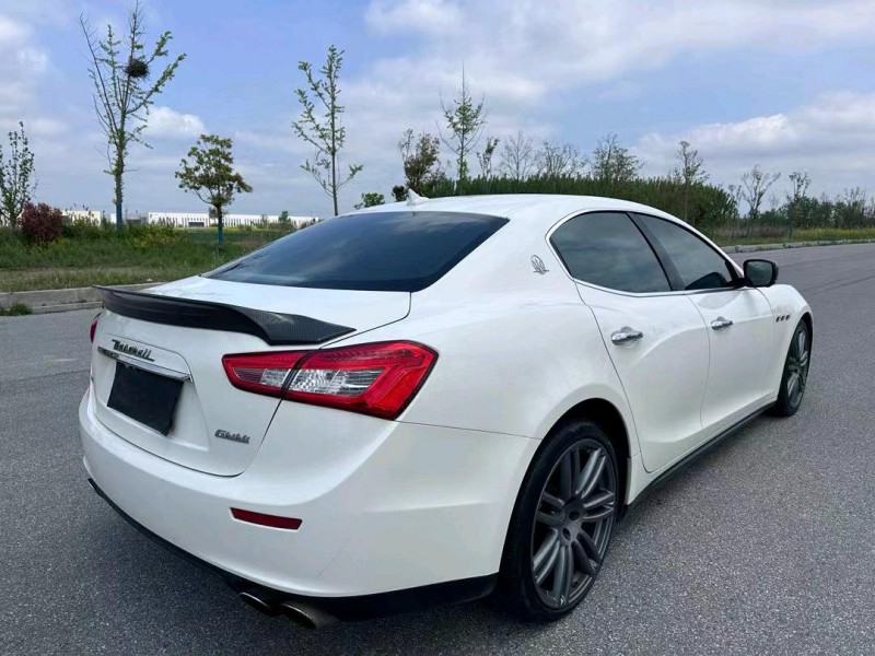 盐城15年玛莎拉蒂Ghibli8