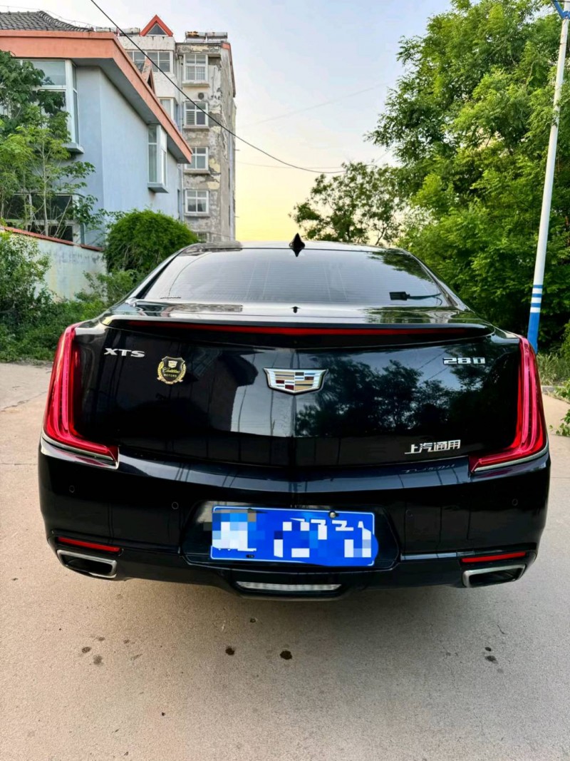 烟台17年凯迪拉克XTS8