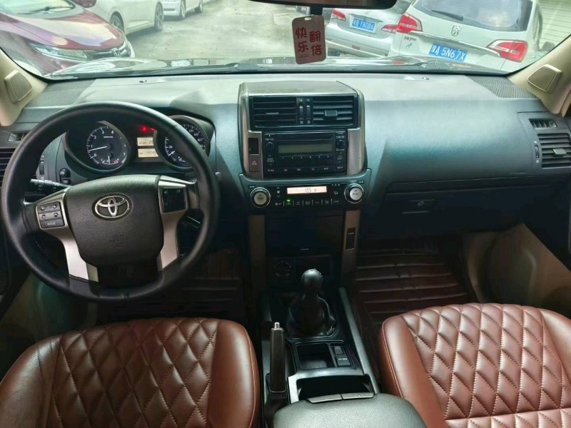 佛山12年丰田普拉多5