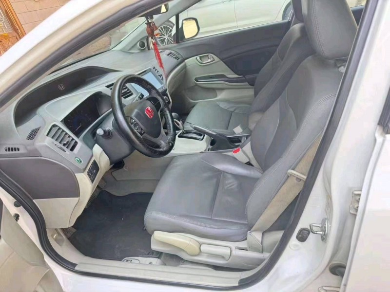 汕头13年本田思域9