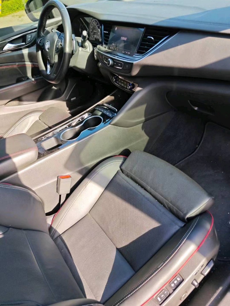 东营21年别克君威4