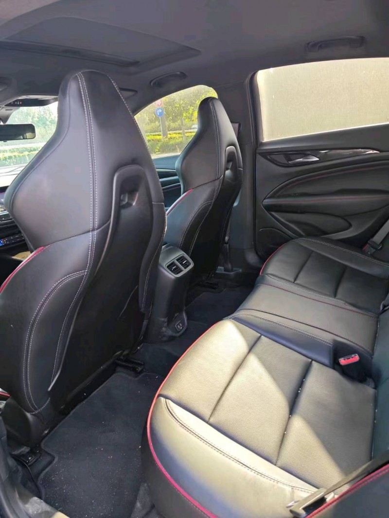 东营21年别克君威5