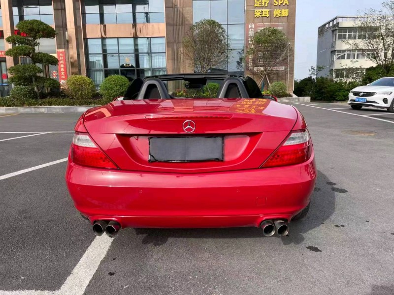 宜昌14年奔馳SLK7