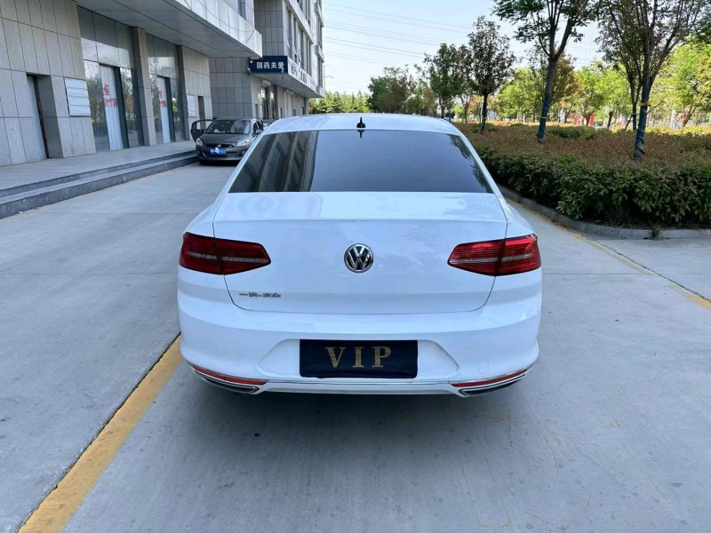 东营17年大众迈腾5