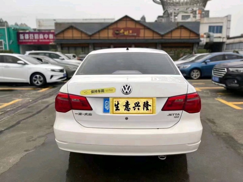 汕头17年大众捷达9