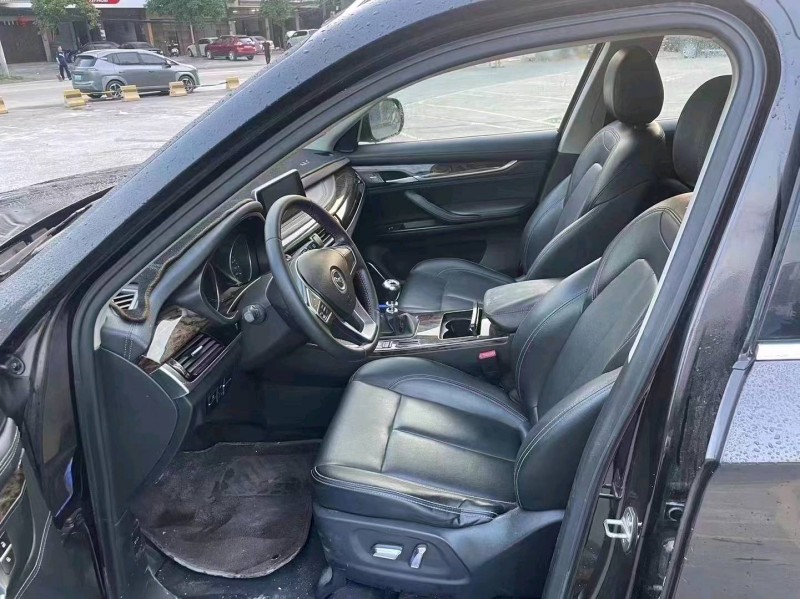 梧州19年漢騰汽車X73