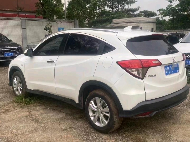 汕头19年本田缤智3