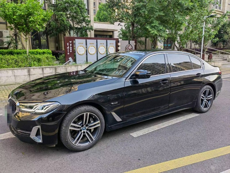 苏州23年宝马5系3