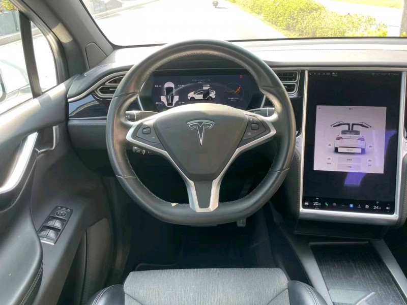 深圳18年特斯拉MODEL X6