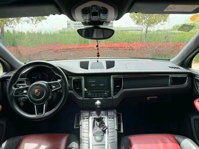 盐城17年保时捷Macan5