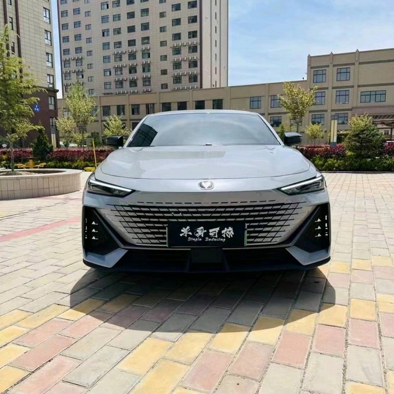平涼23年長安汽車UNI-V1