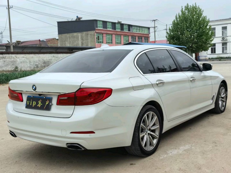 徐州18年宝马5系3