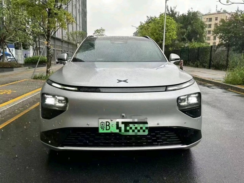 東莞23年小鵬汽車G91