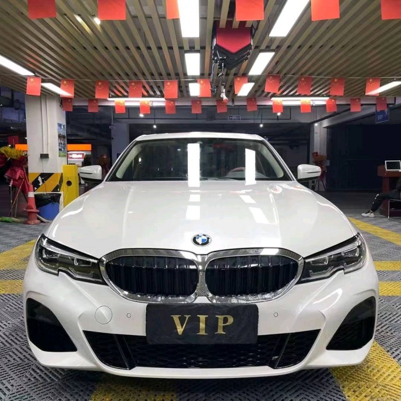 成都22年宝马3系1