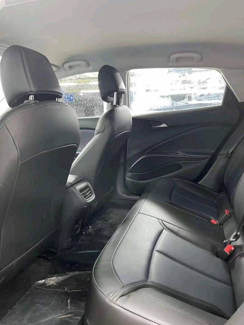 成都23年别克微蓝7