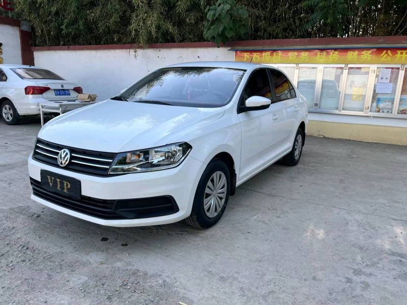 潍坊23年大众桑塔纳3