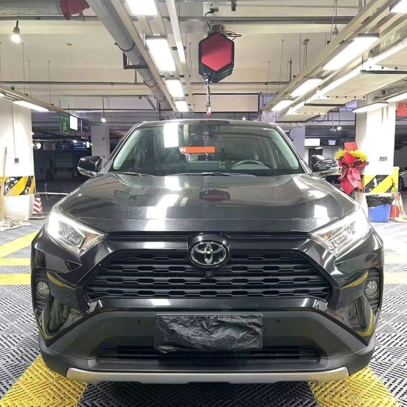 成都22年丰田RAV4荣放1