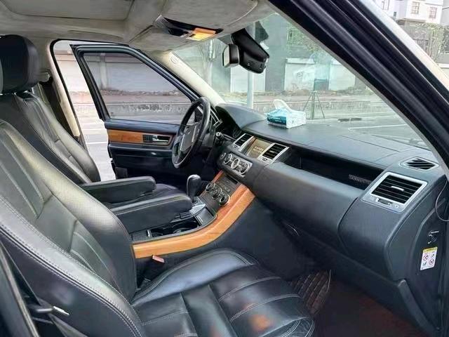 重庆12年路虎揽胜运动4