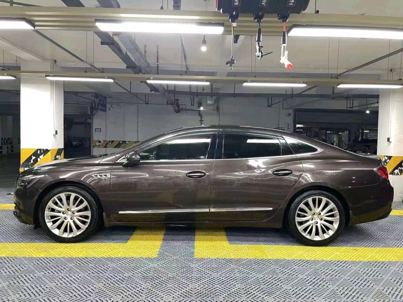 成都18年别克君越3