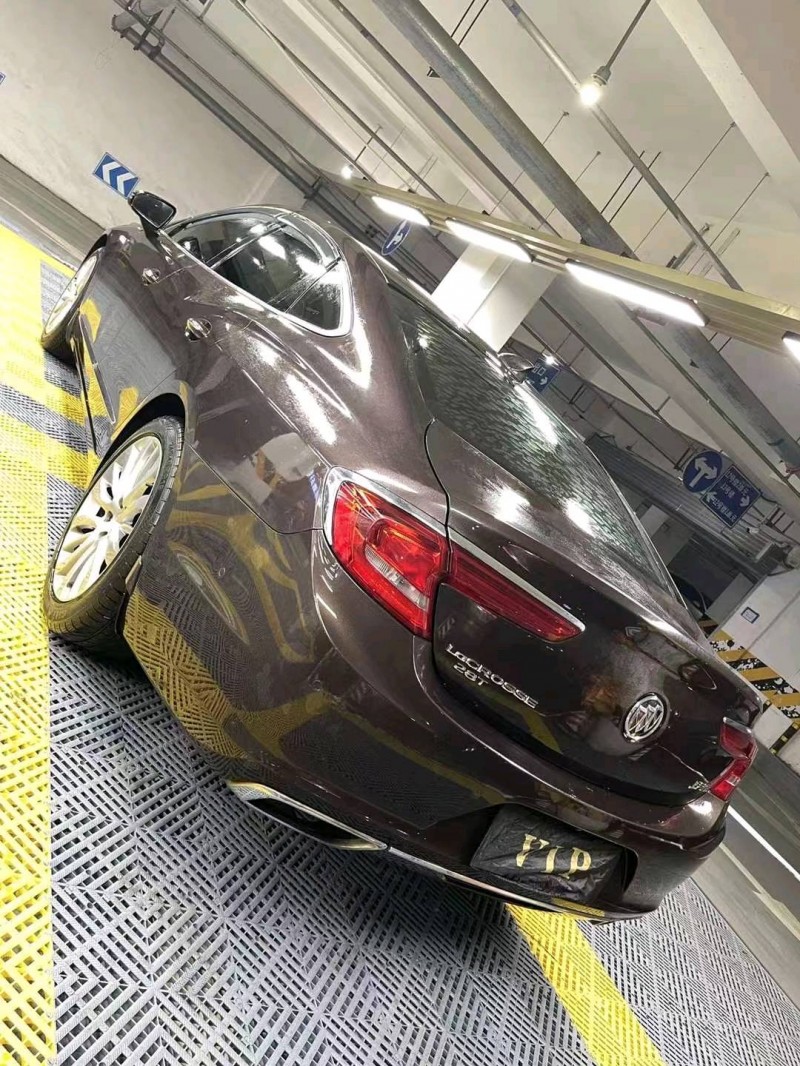 成都18年别克君越6