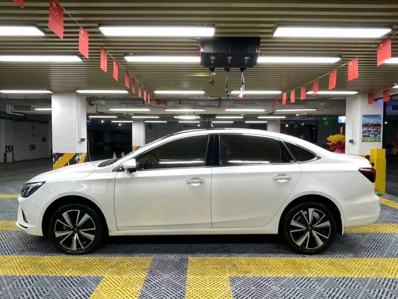 成都22年上汽集团飞凡ER63