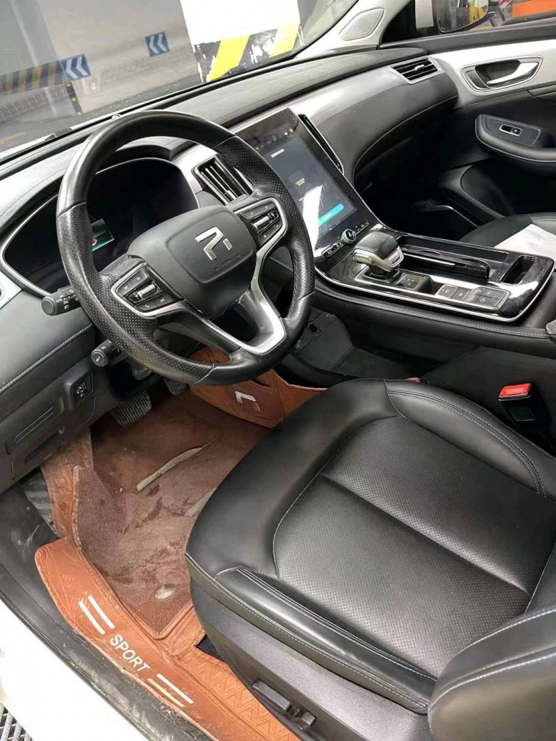 成都22年上汽集团飞凡ER64