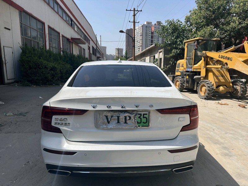 郑州22年沃尔沃S60L5