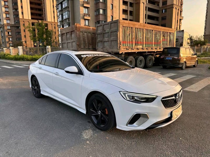 苏州20年别克君威3