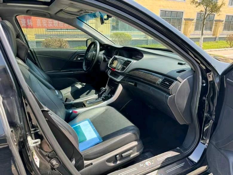 盐城15年本田雅阁7